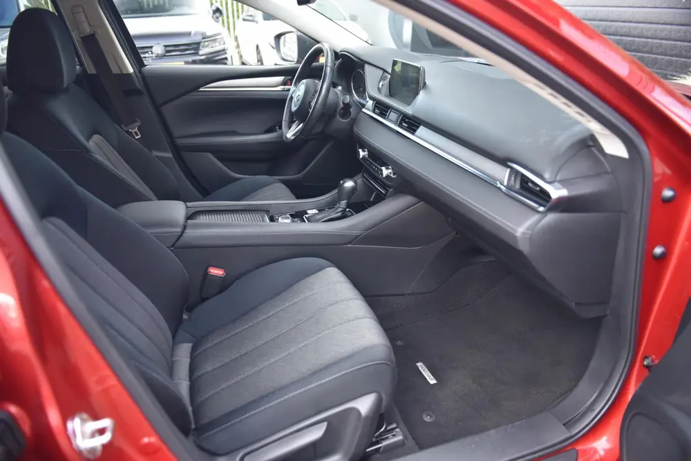 Mazda 6 2.0 SkyActiv-G 165 Trekhaak Navi Clima Cr uit 2020, foto 12