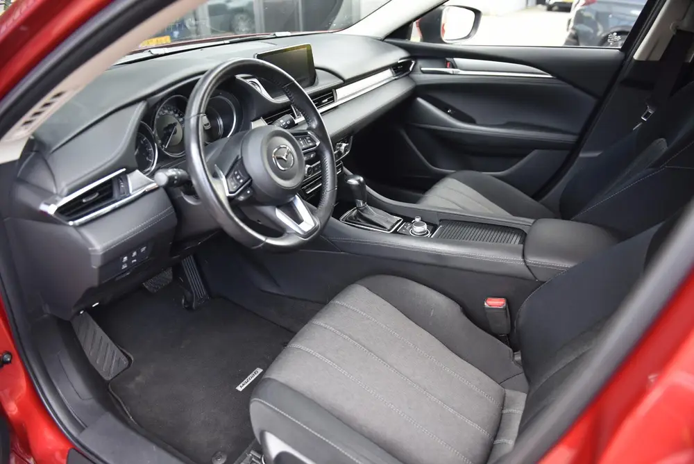 Mazda 6 2.0 SkyActiv-G 165 Trekhaak Navi Clima Cr uit 2020, foto 3
