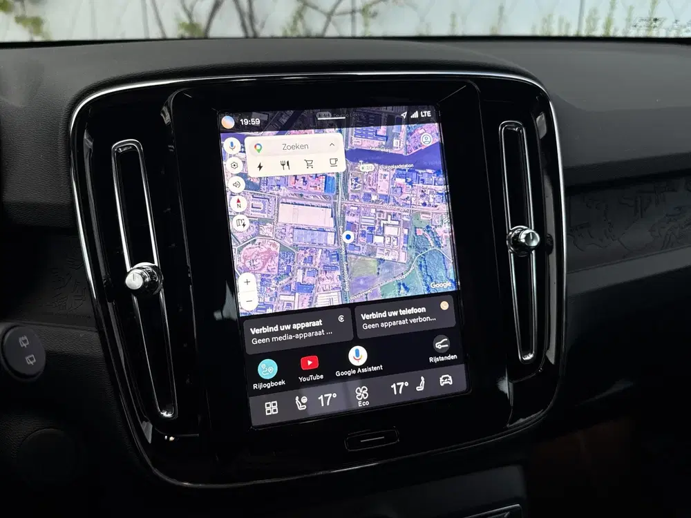 Volvo EX40 Single Motor Extended Range Plus 82 kWh uit 2025, foto 14
