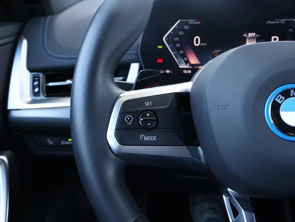 BMW iX1 xDrive30 67 kWh uit 2025, foto 17