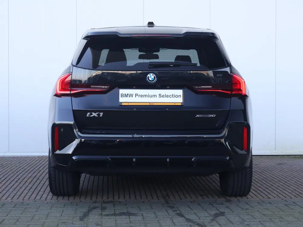 BMW iX1 xDrive30 67 kWh uit 2025, foto 6