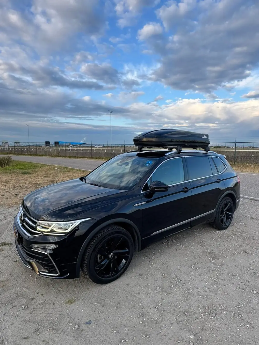 Volkswagen Tiguan Allspace 3 R-Line 1.5 TSI DSG | uit 2023