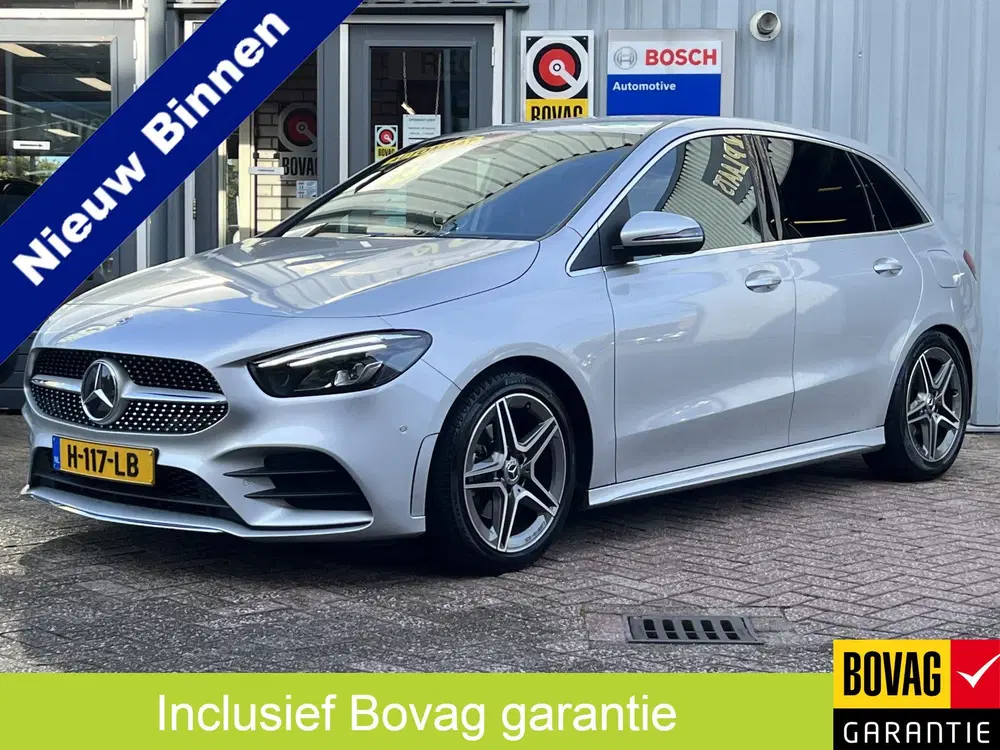 Mercedes-Benz B-Klasse 180 Business Solution AMG uit 2020