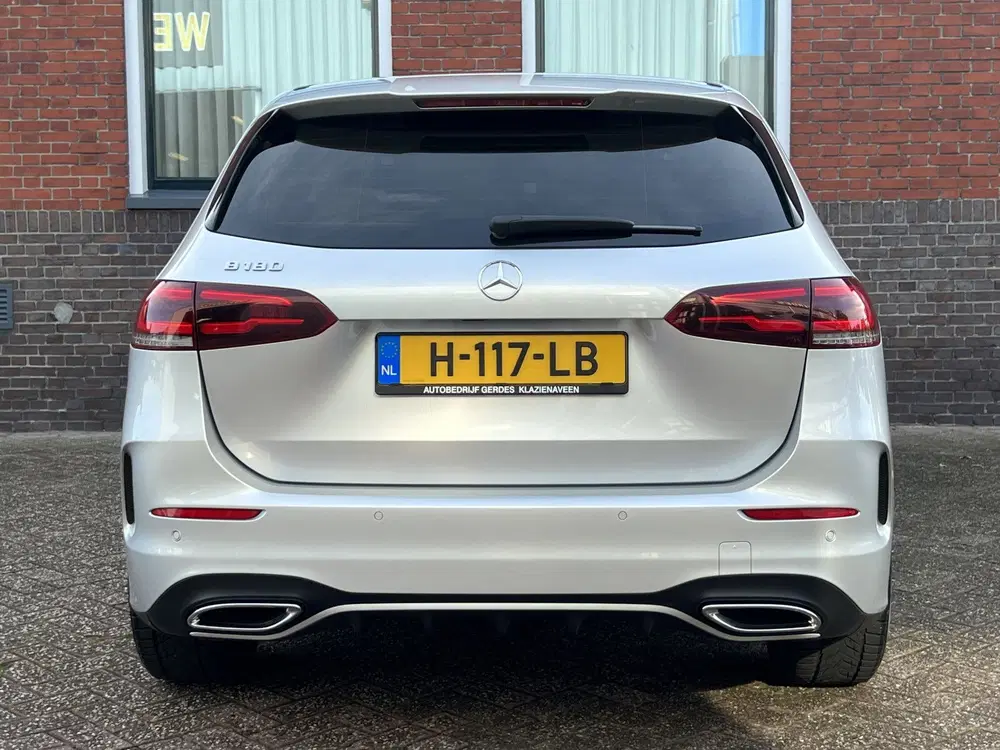 Mercedes-Benz B-Klasse 180 Business Solution AMG uit 2020, foto 5