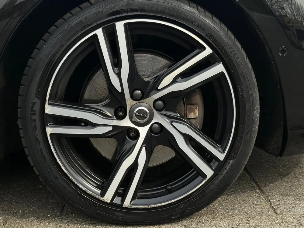 Volvo V40 1.5 T3 Polar+ Sport - AUTOMAAT - PANODAK - ZWART L uit 2019, foto 12
