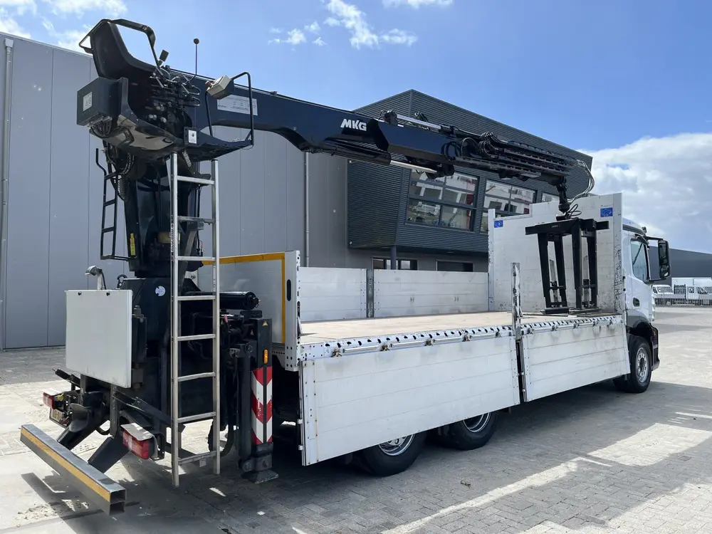Mercedes-Benz Antos 2546 6X2 Bouwstoffenauto / Open laadbak uit 2019, foto 7
