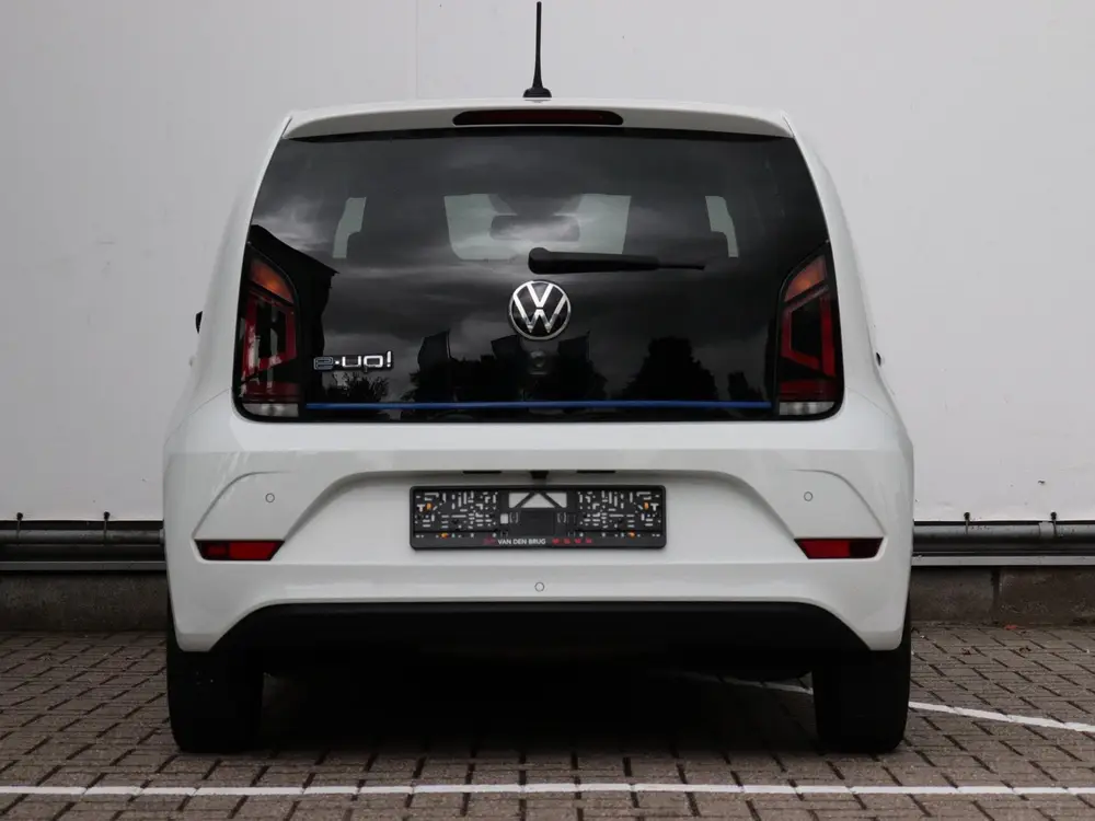 Volkswagen E-Up! | Cruisecontrol | Camera | Sfeerverlichting uit 2021, foto 8