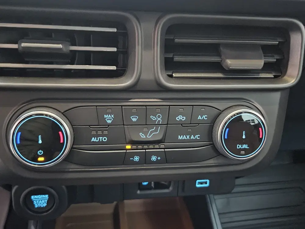 Ford F-150 USA F-150 Maverick 2.0L ECOBOOST LARIAT AWD FX4 uit 2026, foto 18