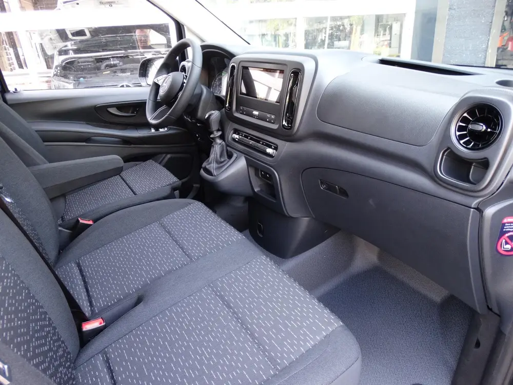 Mercedes-Benz Vito 110 CDI L2 Pro uit 2026, foto 3