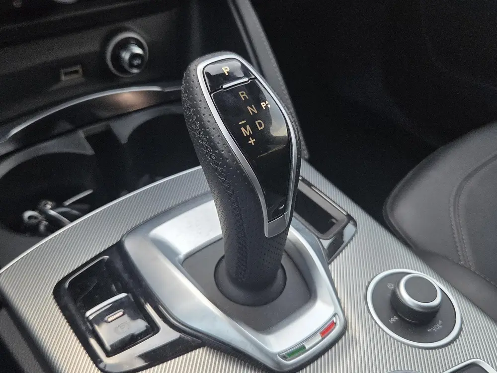 Alfa Romeo Stelvio 2.0 200pk Automaat AWD Sprint | Apple-And uit 2022, foto 19