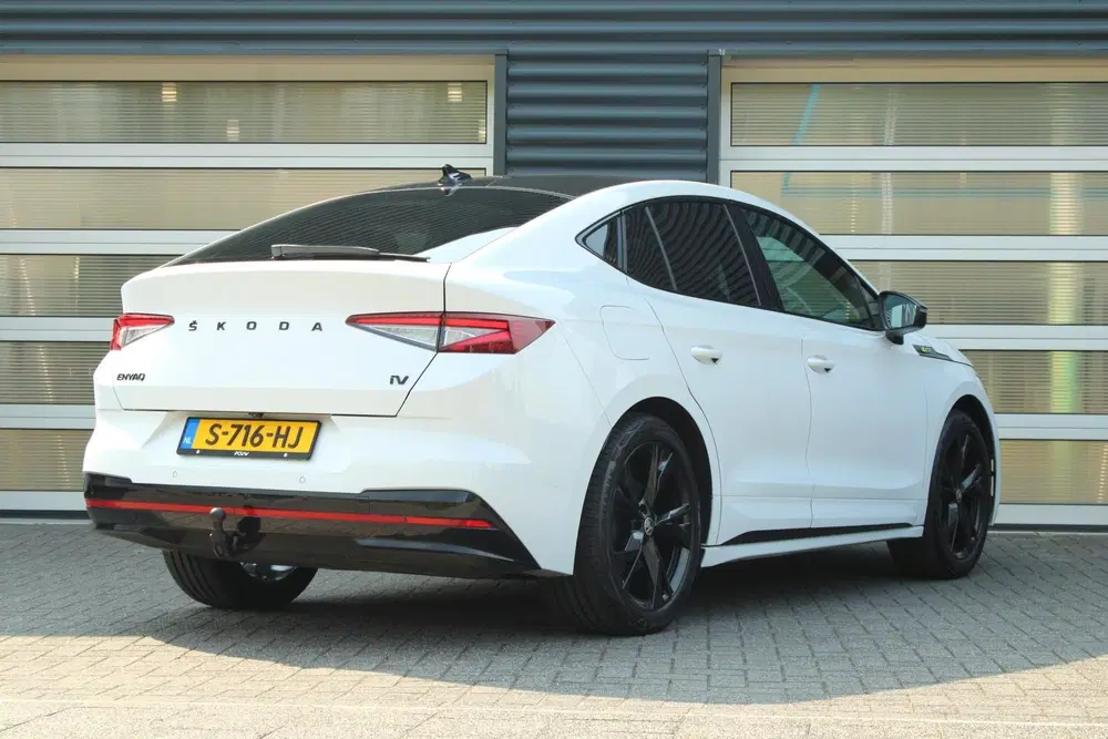 Skoda Enyaq Enyaq Coupé RS 80 300pk uit 2023, foto 2