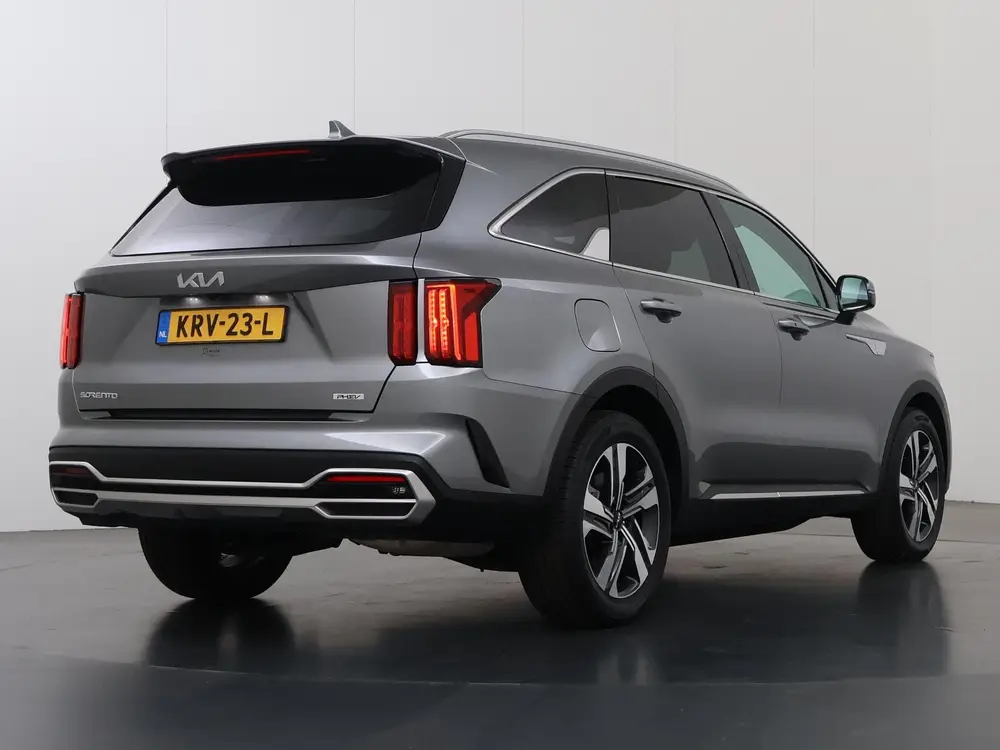 Kia Sorento 1.6 T-GDI Plug-in Hybrid 4WD ExecutiveLine uit 2024, foto 2