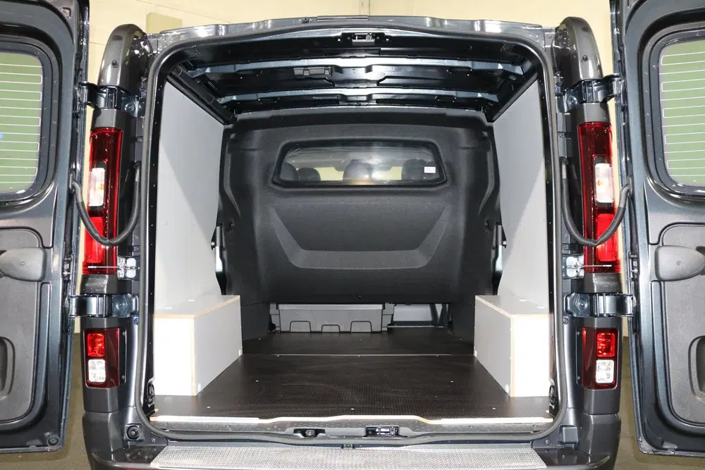 Renault Trafic 2.0 dCi 170pk DC Automaat Airco Navigatie uit 2024, foto 15