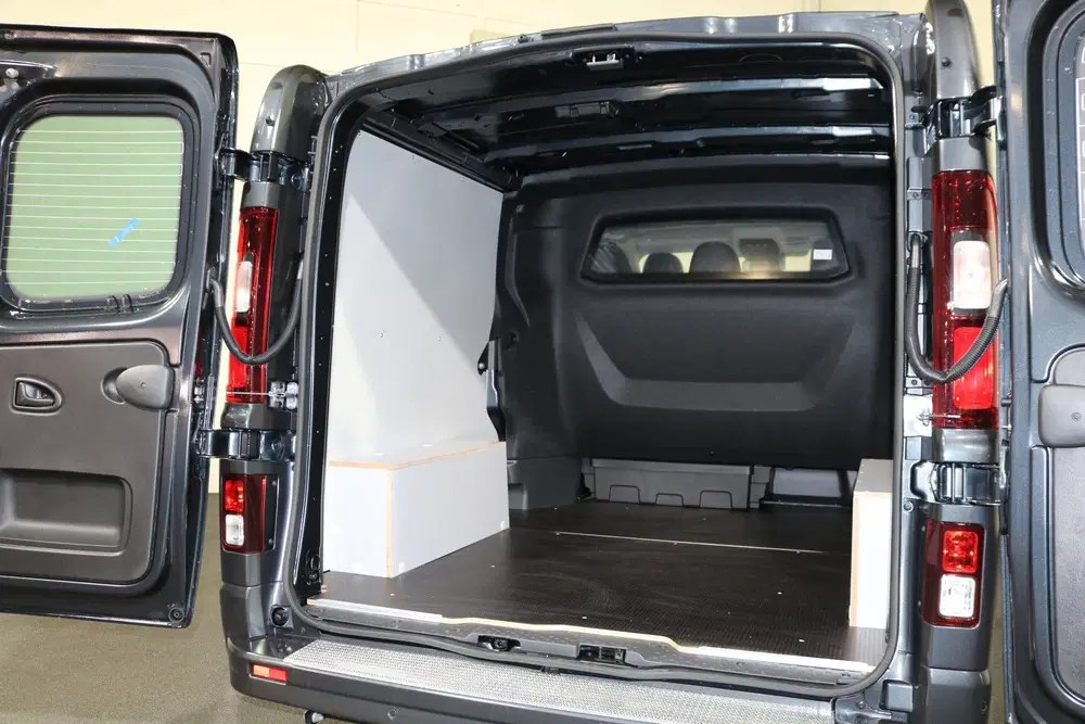 Renault Trafic 2.0 dCi 170pk DC Automaat Airco Navigatie uit 2024, foto 16