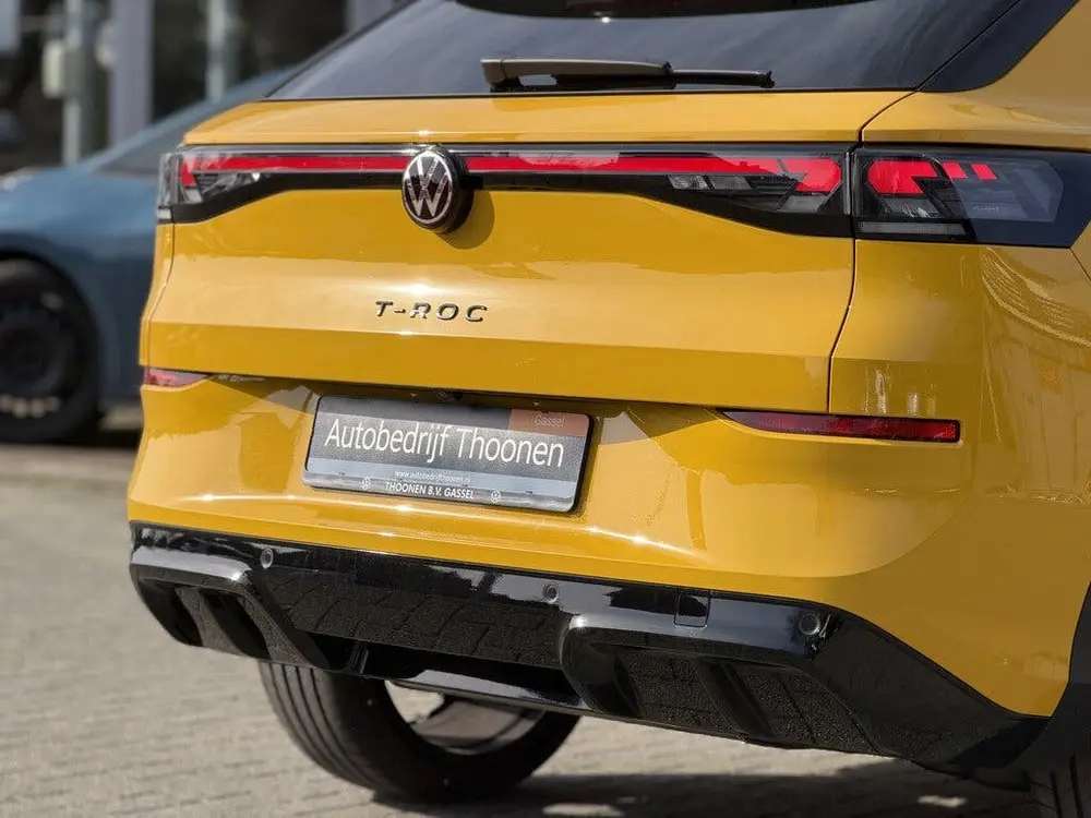 Volkswagen T-Roc 1.5 eTsi R-Line First Edition | HUD | 360° uit 2026, foto 10