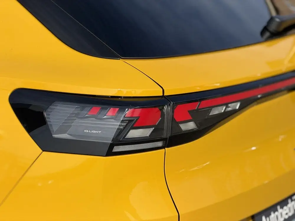 Volkswagen T-Roc 1.5 eTsi R-Line First Edition | HUD | 360° uit 2026, foto 9