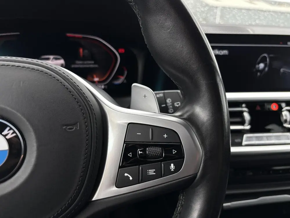 BMW 3-serie 330i Introduction Executive Edition pare uit 2019, foto 19