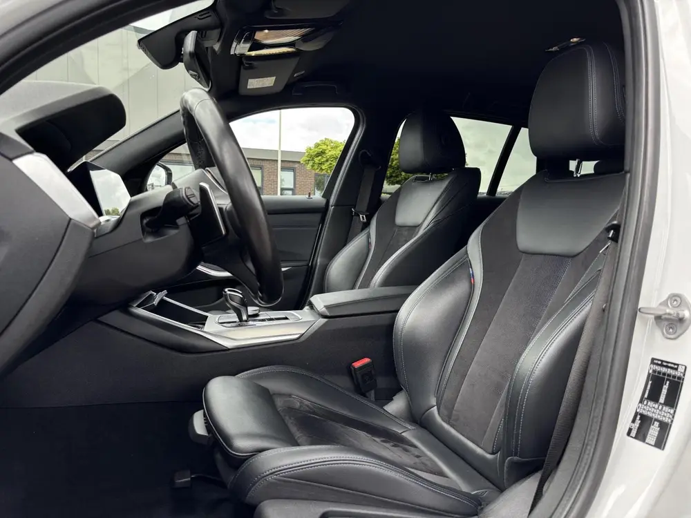 BMW 3-serie 330i Introduction Executive Edition pare uit 2019, foto 8