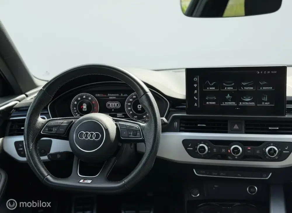 Audi A4 40 TFSI quattro S edition DAK uit 2022, foto 12