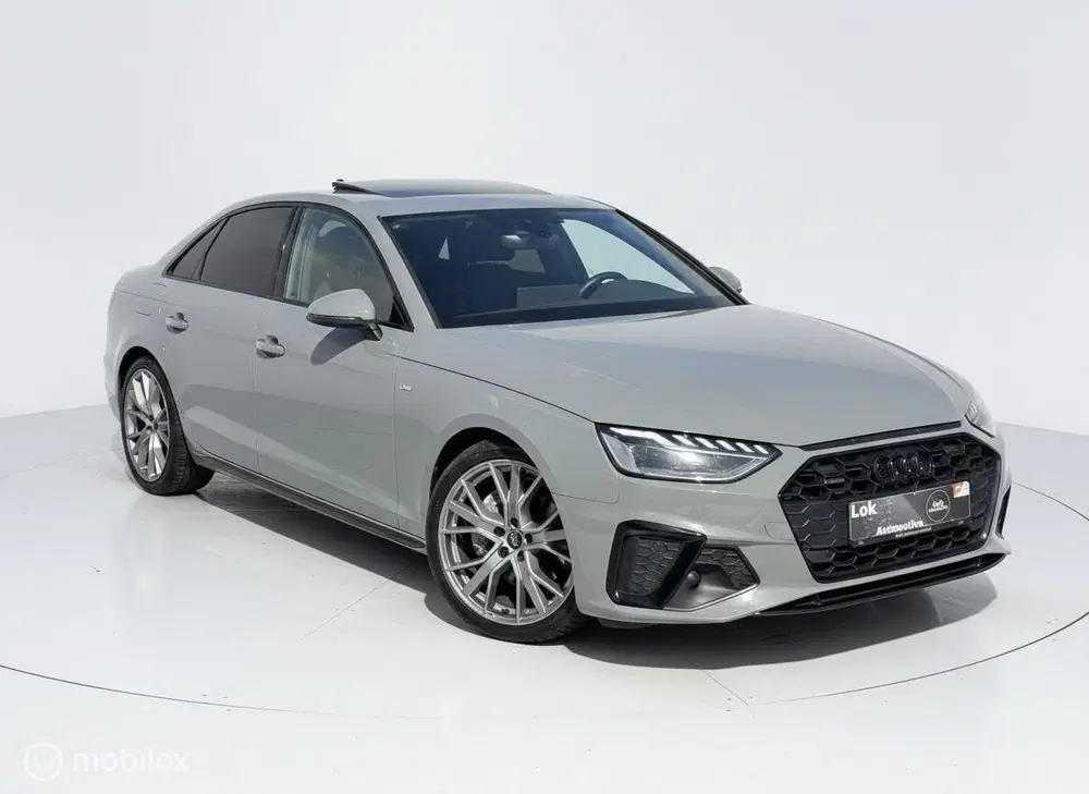 Audi A4 40 TFSI quattro S edition DAK uit 2022, foto 3