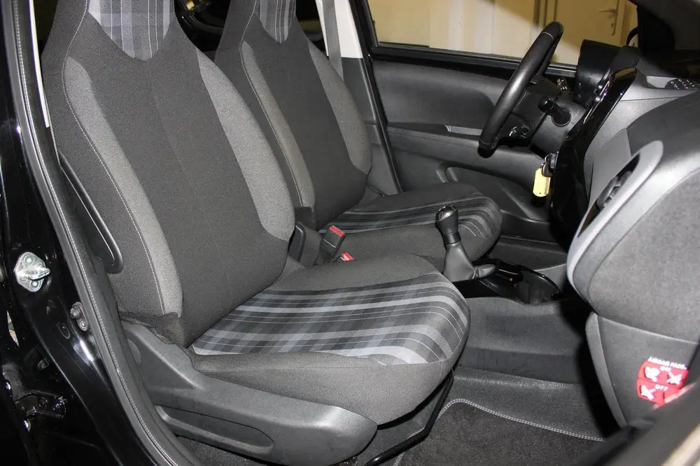 Peugeot 108 1.0 GT SPORT 1E EIGENAAR*CAMERA*AIRCO*LED* uit 2019, foto 20