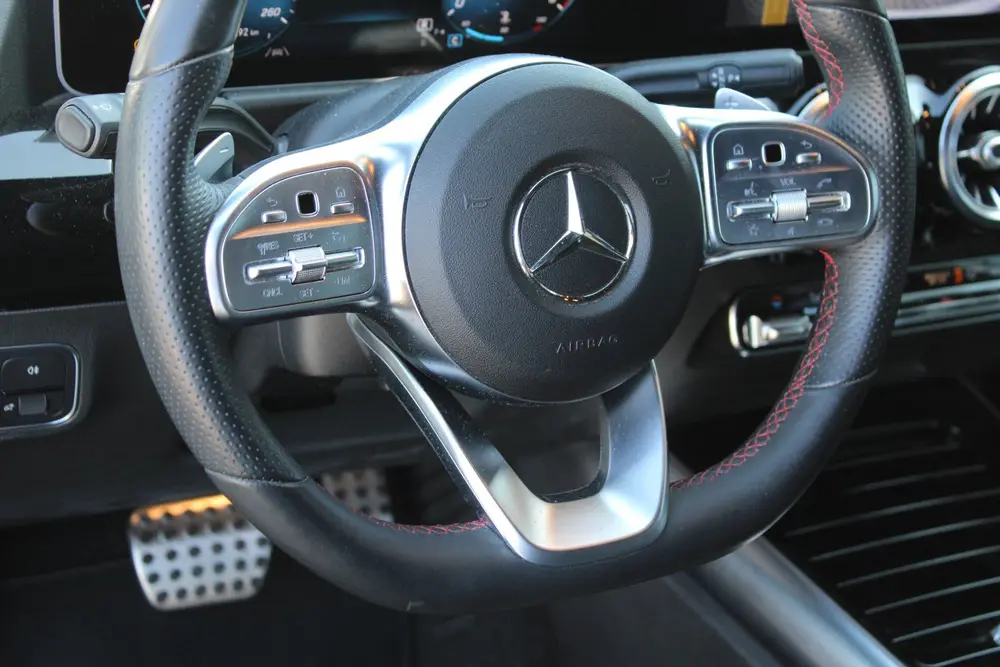 Mercedes-Benz B-Klasse 180 AUT7 AMG LINE SFEER KEY-LESS GO C uit 2019, foto 15