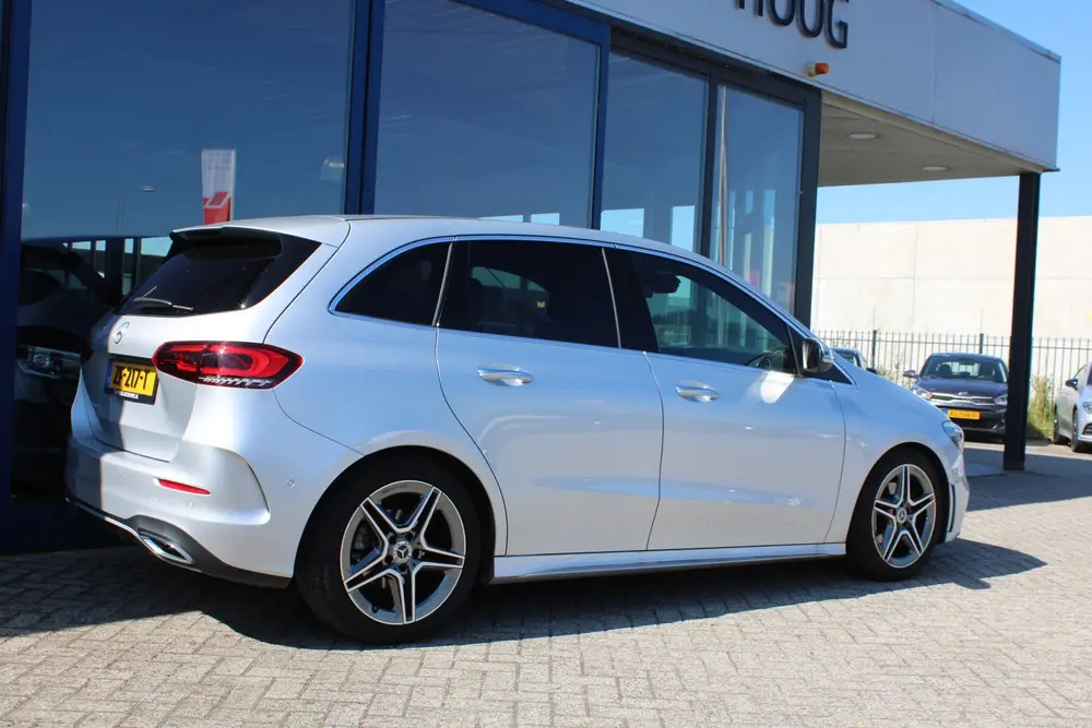 Mercedes-Benz B-Klasse 180 AUT7 AMG LINE SFEER KEY-LESS GO C uit 2019, foto 5