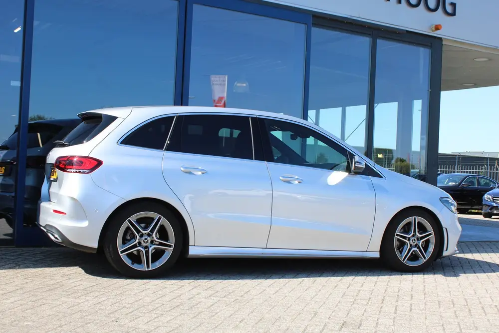 Mercedes-Benz B-Klasse 180 AUT7 AMG LINE SFEER KEY-LESS GO C uit 2019, foto 9