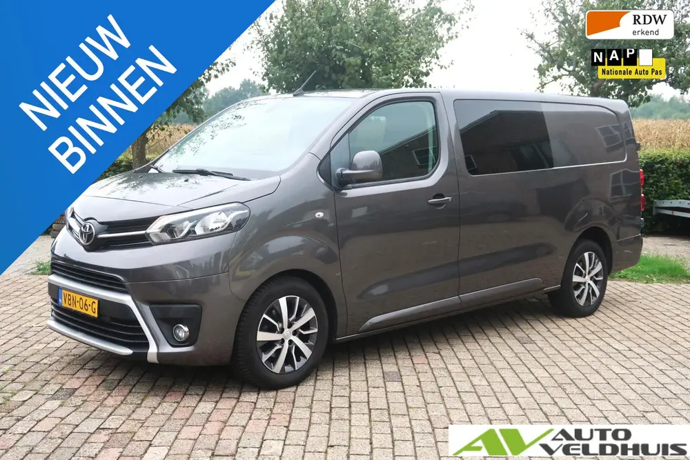 Toyota Proace 2.0 D-4D Creator Long DC uit 2019