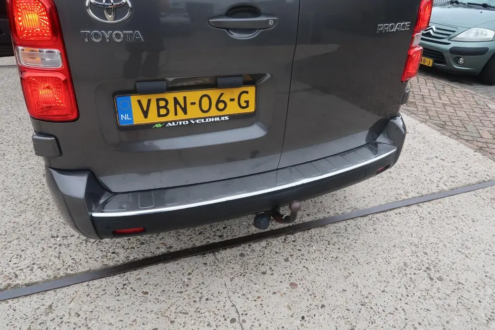 Toyota Proace 2.0 D-4D Creator Long DC uit 2019, foto 20