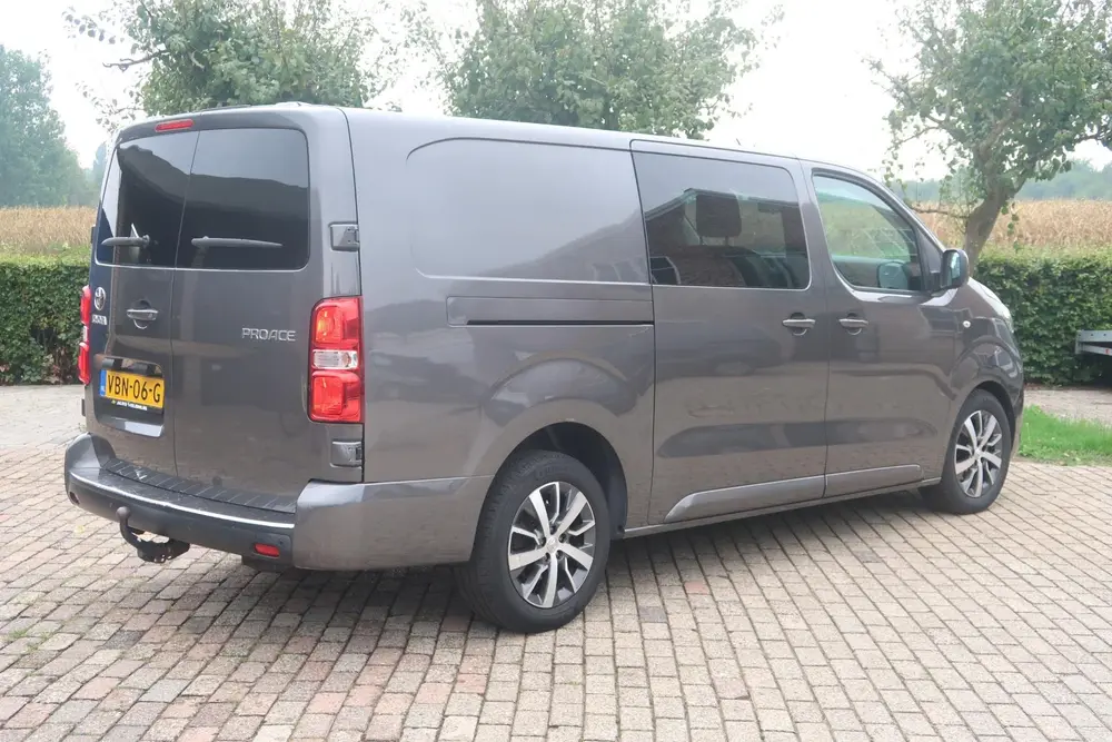 Toyota Proace 2.0 D-4D Creator Long DC uit 2019, foto 8