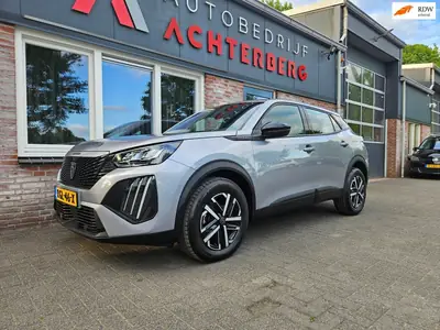 Peugeot 2008 1.2 Hybrid 136 Style Carplay! LED! Automaat! Cr uit 2025