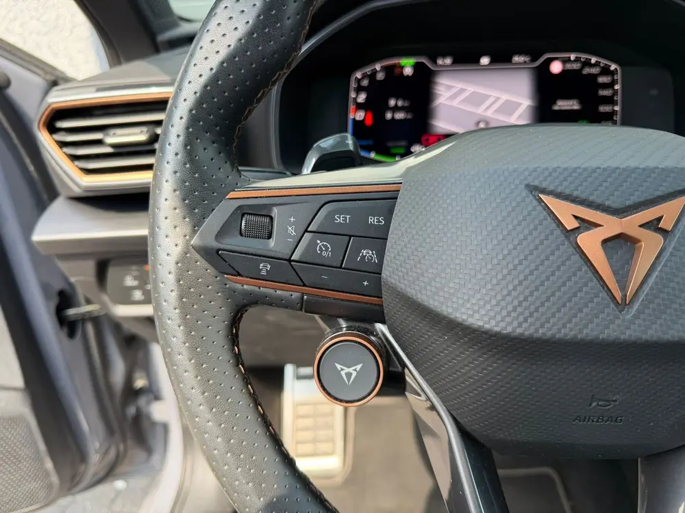 Cupra Leon 1.4 e-Hybrid VZ Copper Edition Pano Keyles uit 2021, foto 11