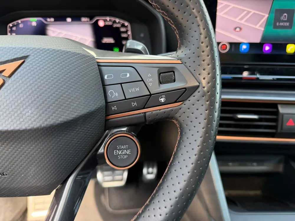 Cupra Leon 1.4 e-Hybrid VZ Copper Edition Pano Keyles uit 2021, foto 12