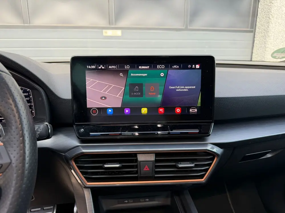 Cupra Leon 1.4 e-Hybrid VZ Copper Edition Pano Keyles uit 2021, foto 13