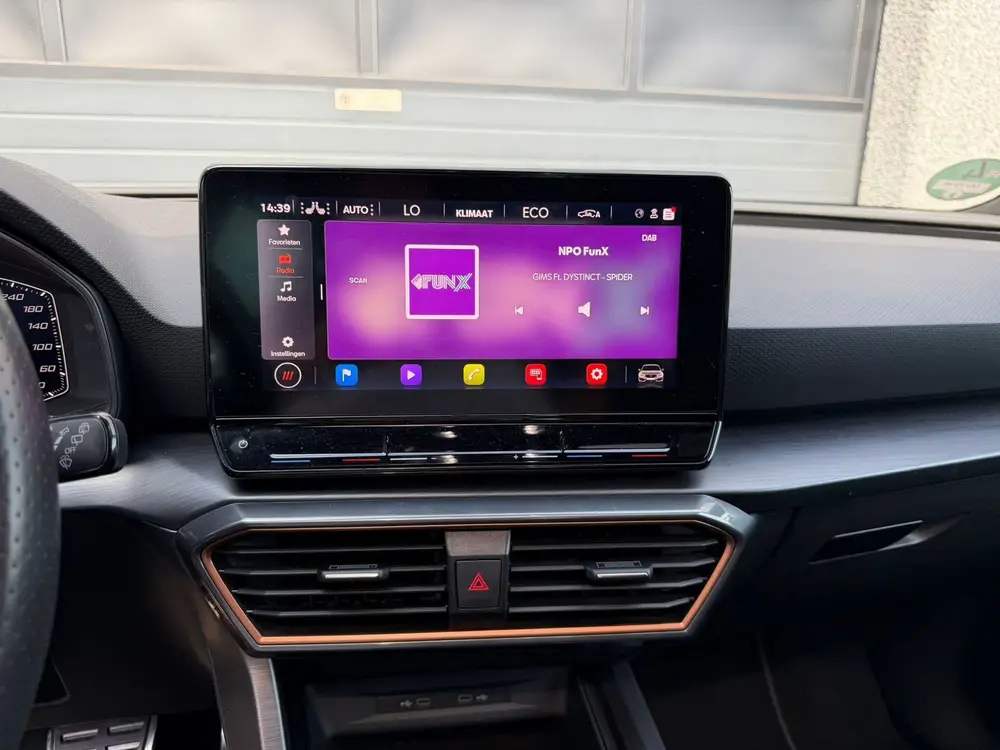 Cupra Leon 1.4 e-Hybrid VZ Copper Edition Pano Keyles uit 2021, foto 14