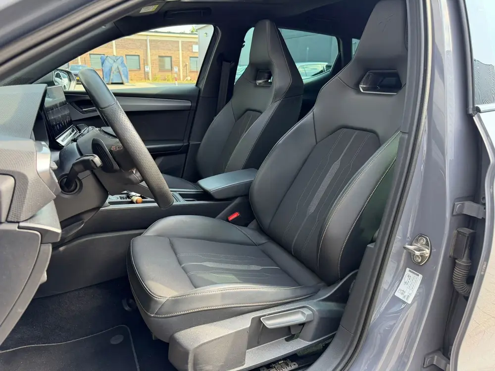 Cupra Leon 1.4 e-Hybrid VZ Copper Edition Pano Keyles uit 2021, foto 20