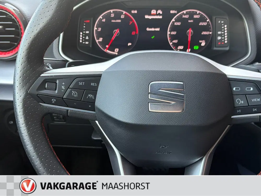 SEAT Arona 1.0 TSI FR Business Connect Automaat Achte uit 2023, foto 16