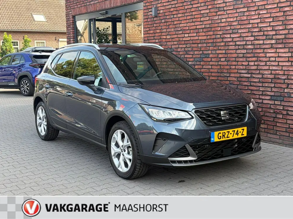 SEAT Arona 1.0 TSI FR Business Connect Automaat Achte uit 2023, foto 7