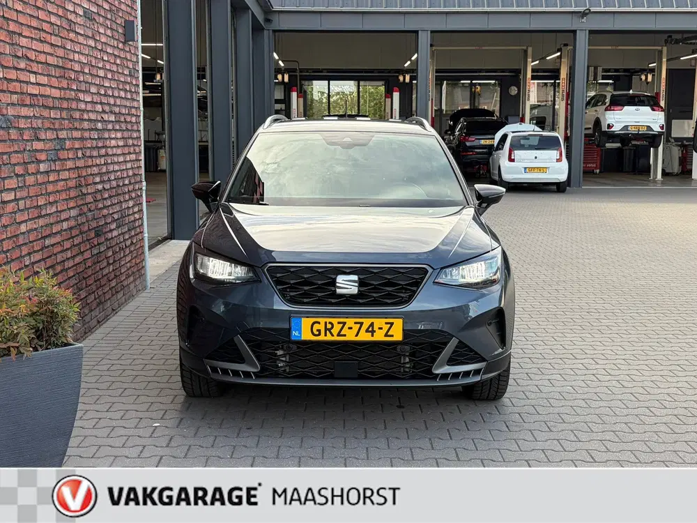 SEAT Arona 1.0 TSI FR Business Connect Automaat Achte uit 2023, foto 8