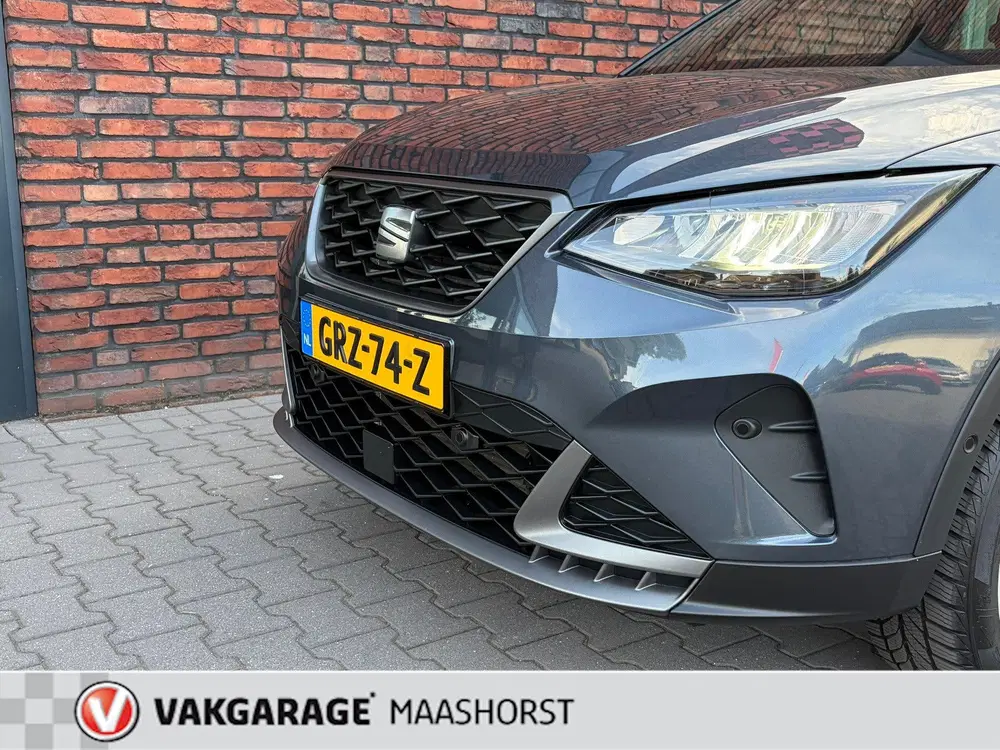 SEAT Arona 1.0 TSI FR Business Connect Automaat Achte uit 2023, foto 9