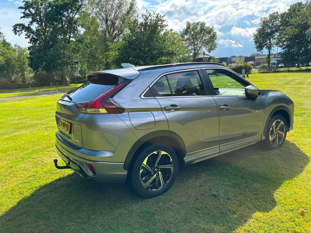 Mitsubishi Eclipse Cross 2.4 PHEV Executive uit 2022, foto 5