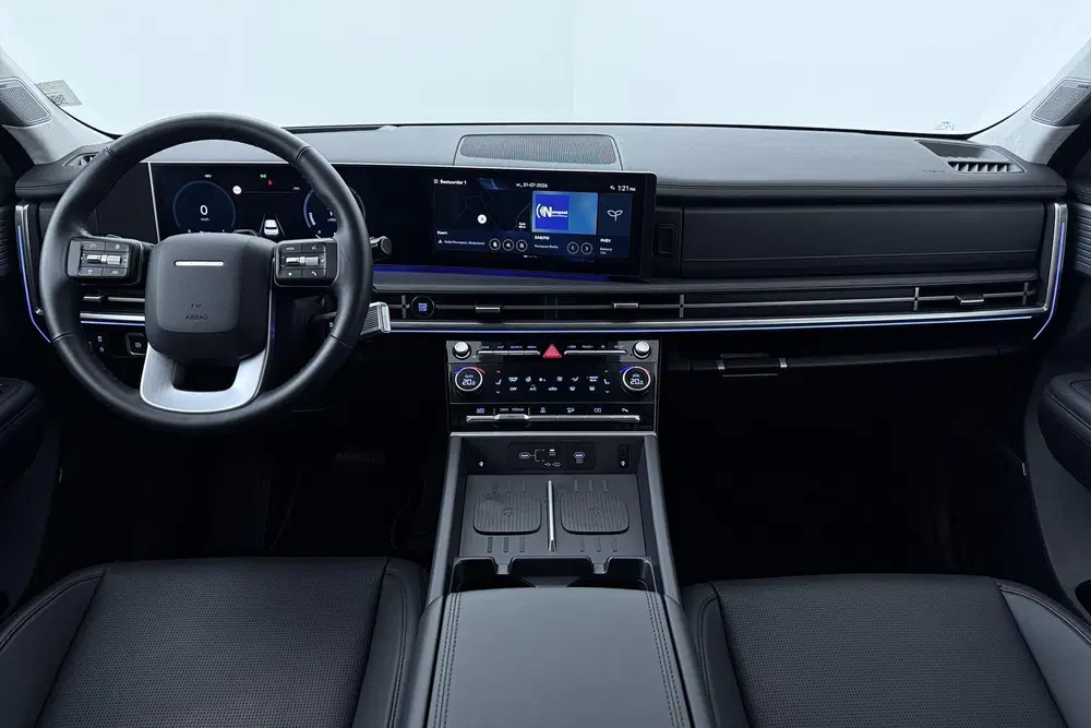 Hyundai SANTA FE 1.6 T-GDI PHEV Black Line 4WD 7p uit 2025, foto 4