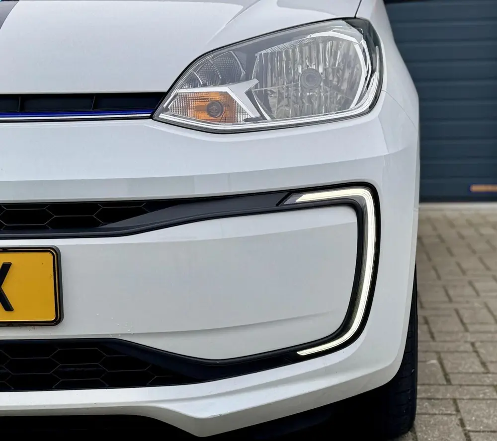 Volkswagen E-Up! | Nieuwe Model | 100% Elektrisch | LAGE KM uit 2020, foto 13