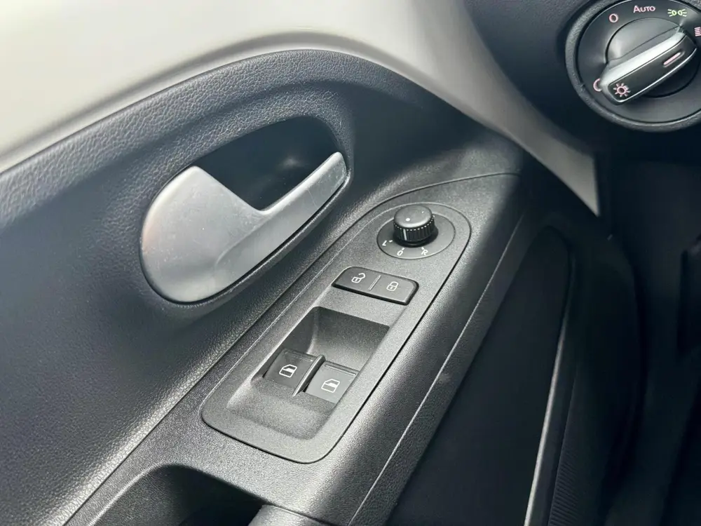 Volkswagen E-Up! | Nieuwe Model | 100% Elektrisch | LAGE KM uit 2020, foto 19