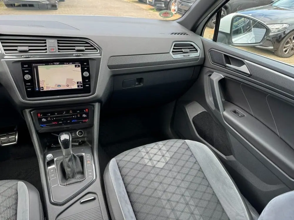 Volkswagen Tiguan 1.4TSI eHybrid 245PK R-Line Camera Virtual uit 2022, foto 13