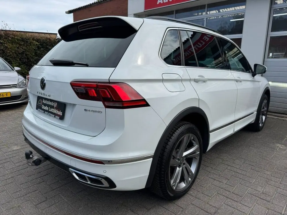 Volkswagen Tiguan 1.4TSI eHybrid 245PK R-Line Camera Virtual uit 2022, foto 2