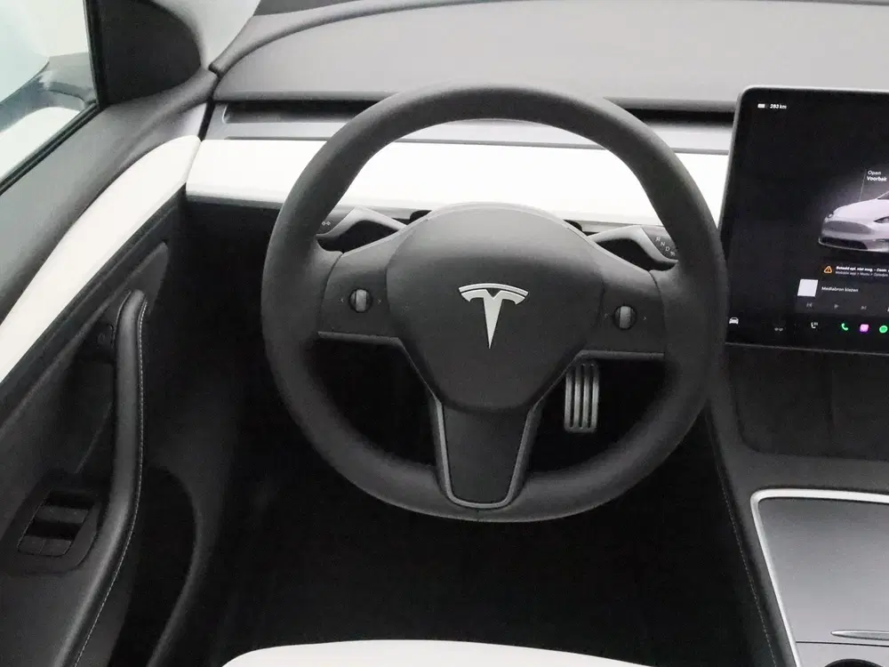 Tesla Model Y Performance 534pk AWD 90.9% SoH [ TREKHAAK uit 2023, foto 19