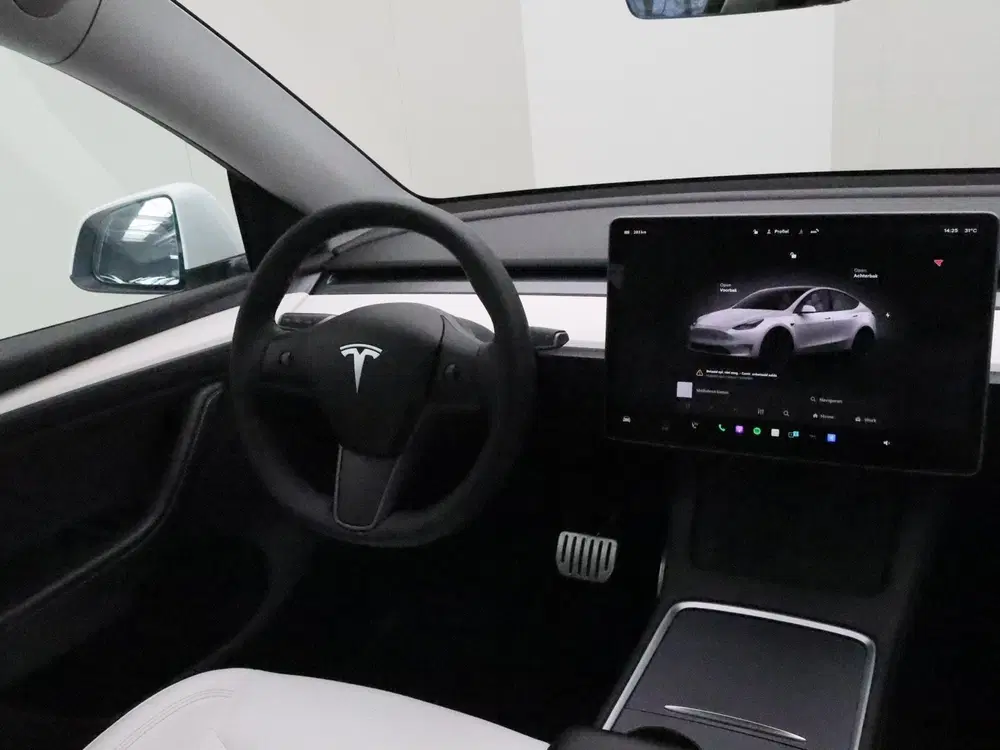 Tesla Model Y Performance 534pk AWD 90.9% SoH [ TREKHAAK uit 2023, foto 8
