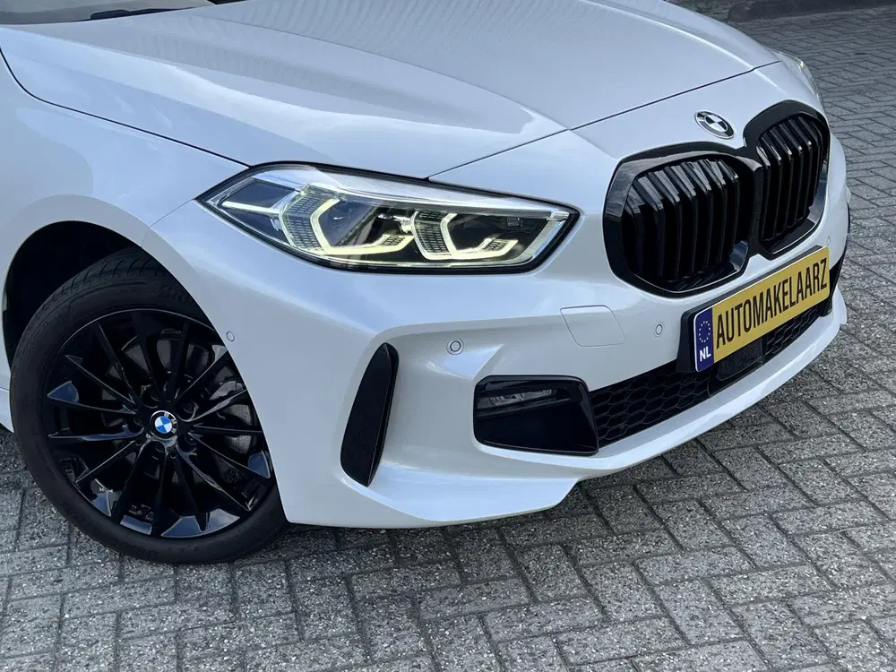 BMW 1-serie 116i M SPORT SHADOW LINE LED NIEUWSTAAT uit 2023, foto 7